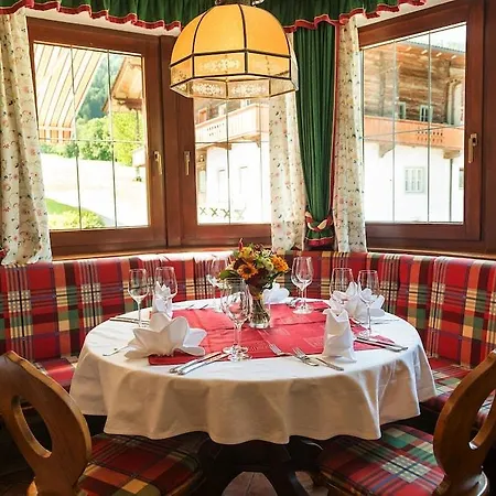 מלון Simmerlwirt