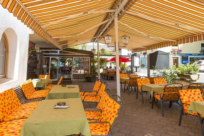 Simmerlwirt نيديراو